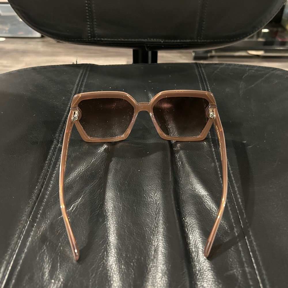 DIFF Chic Oversized light Brown Sunglasses - image 10